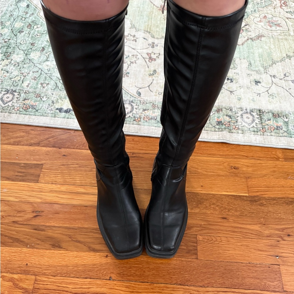 Black Knee-High Women's Boots